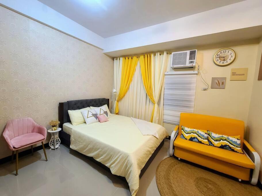 Апартаменты House Of B&Y At 101 Newport Across Naia T3 Манила Экстерьер фото